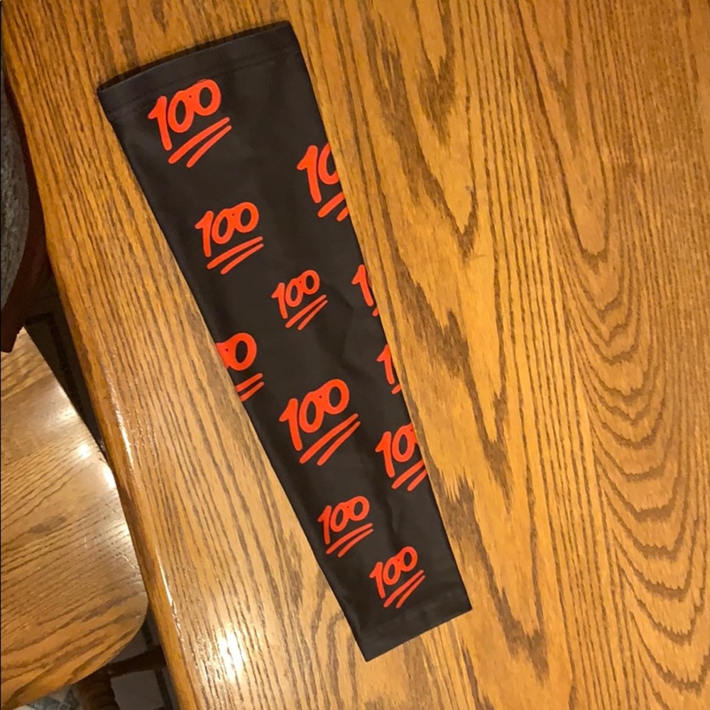 Football/Basketball Compression sleeve